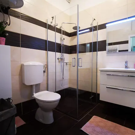 Apartment Dante