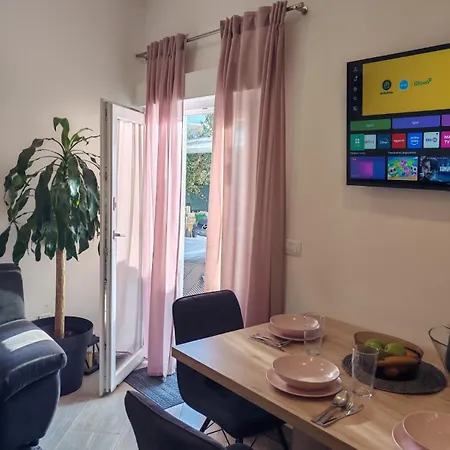 Dante Apartman Fazana