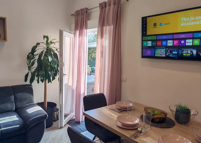 Dante Apartman Fazana