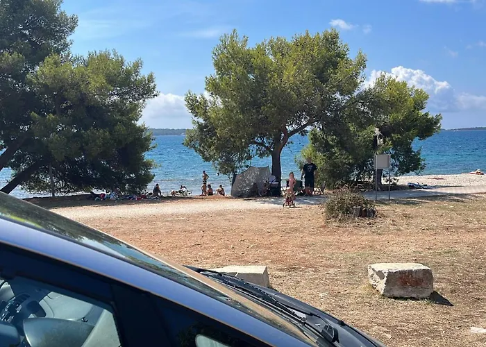 Dante Apartman Fazana